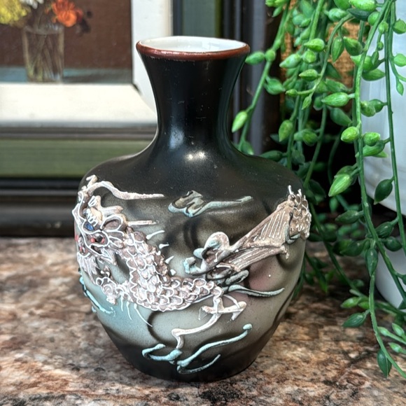 Vintage dragon vase - Picture 5 of 7